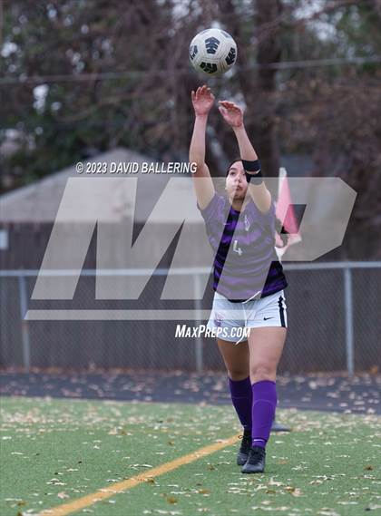 Thumbnail 3 in Horn vs Crowley (Emily Hunter Memorial Tournament) photogallery.