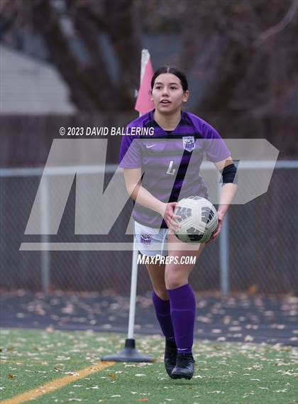Thumbnail 2 in Horn vs Crowley (Emily Hunter Memorial Tournament) photogallery.