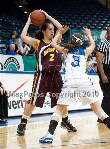 Thumbnail 2 in Bishop's vs La Jolla Country Day (CIF SDS D4 Final) photogallery.