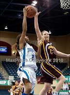 Photo from the gallery "Bishop's vs La Jolla Country Day (CIF SDS D4 Final)"
