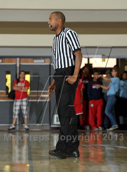 Thumbnail 1 in Capistrano Valley vs. Irvington (MaxPreps Holiday Classic) photogallery.