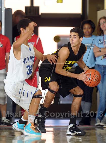 Thumbnail 2 in Capistrano Valley vs. Irvington (MaxPreps Holiday Classic) photogallery.