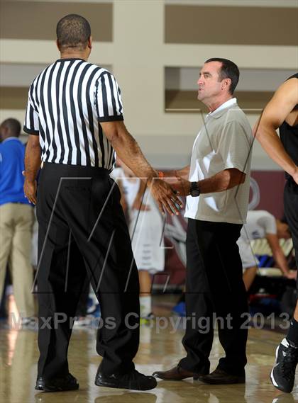 Thumbnail 3 in Capistrano Valley vs. Irvington (MaxPreps Holiday Classic) photogallery.