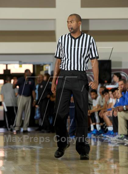 Thumbnail 2 in Capistrano Valley vs. Irvington (MaxPreps Holiday Classic) photogallery.
