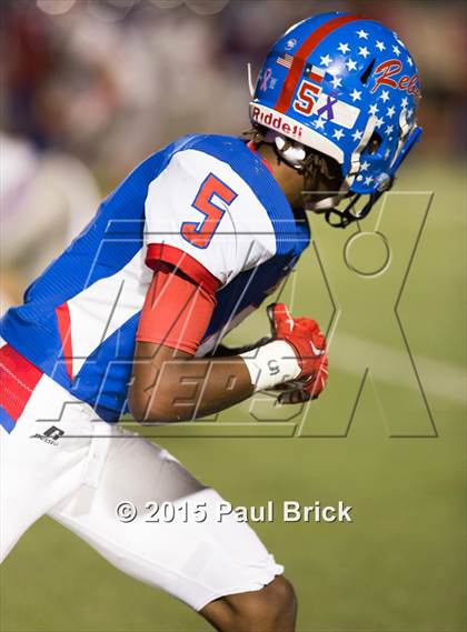 Thumbnail 2 in Westlake vs. Hays photogallery.