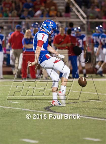 Thumbnail 2 in Westlake vs. Hays photogallery.