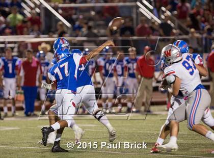 Thumbnail 1 in Westlake vs. Hays photogallery.
