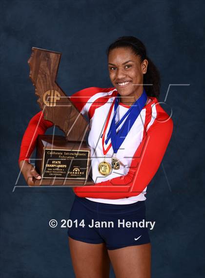 Thumbnail 2 in Redondo Union (CIF State D1 Awards) photogallery.