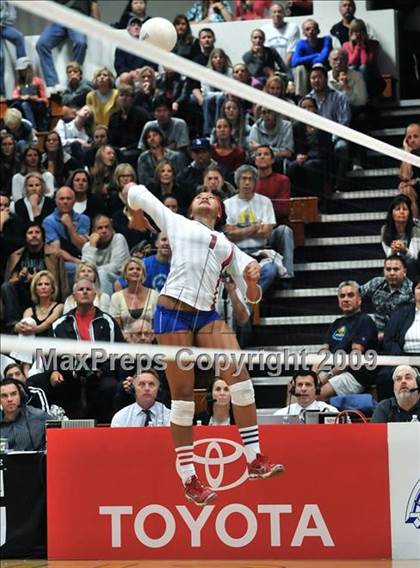 Thumbnail 2 in Los Alamitos vs. Newport Harbor (CIF SS D1 AA Final) photogallery.