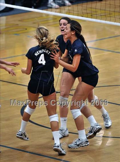 Thumbnail 1 in Los Alamitos vs. Newport Harbor (CIF SS D1 AA Final) photogallery.