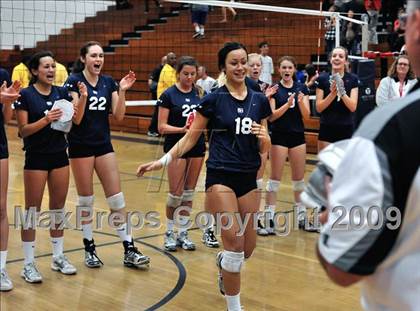 Thumbnail 2 in Los Alamitos vs. Newport Harbor (CIF SS D1 AA Final) photogallery.