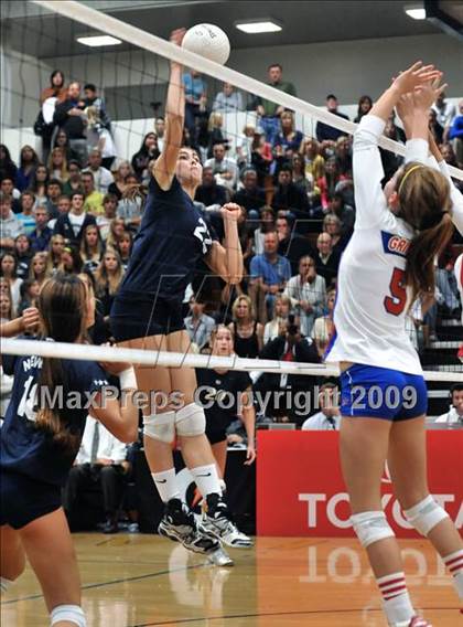 Thumbnail 2 in Los Alamitos vs. Newport Harbor (CIF SS D1 AA Final) photogallery.