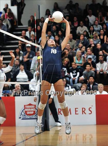 Thumbnail 2 in Los Alamitos vs. Newport Harbor (CIF SS D1 AA Final) photogallery.