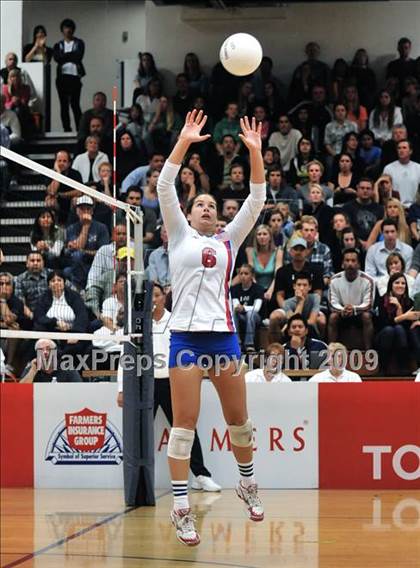 Thumbnail 1 in Los Alamitos vs. Newport Harbor (CIF SS D1 AA Final) photogallery.