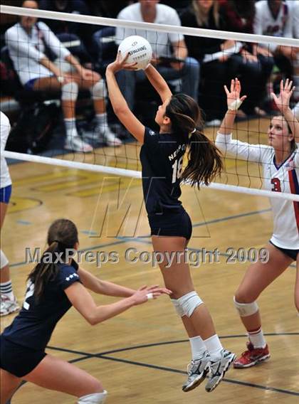 Thumbnail 2 in Los Alamitos vs. Newport Harbor (CIF SS D1 AA Final) photogallery.