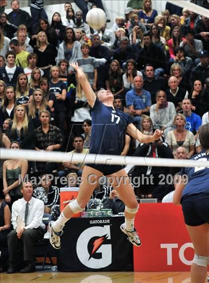Thumbnail 3 in Los Alamitos vs. Newport Harbor (CIF SS D1 AA Final) photogallery.
