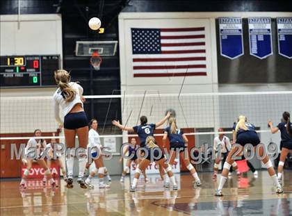 Thumbnail 2 in Los Alamitos vs. Newport Harbor (CIF SS D1 AA Final) photogallery.