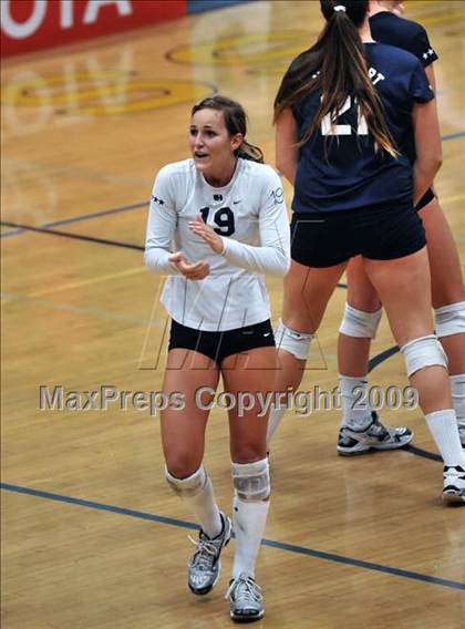 Thumbnail 3 in Los Alamitos vs. Newport Harbor (CIF SS D1 AA Final) photogallery.