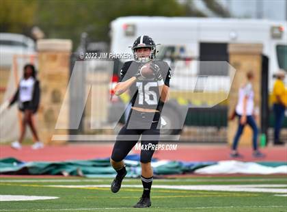Thumbnail 1 in McNeil @ Vandegrift photogallery.