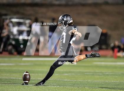 Thumbnail 2 in McNeil @ Vandegrift photogallery.