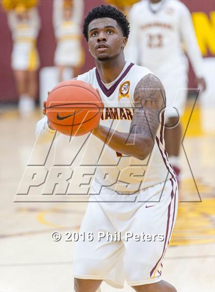 Thumbnail 2 in DeMatha @ Bishop McNamara photogallery.