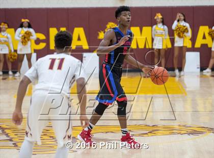 Thumbnail 1 in DeMatha @ Bishop McNamara photogallery.