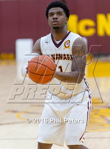 Thumbnail 1 in DeMatha @ Bishop McNamara photogallery.