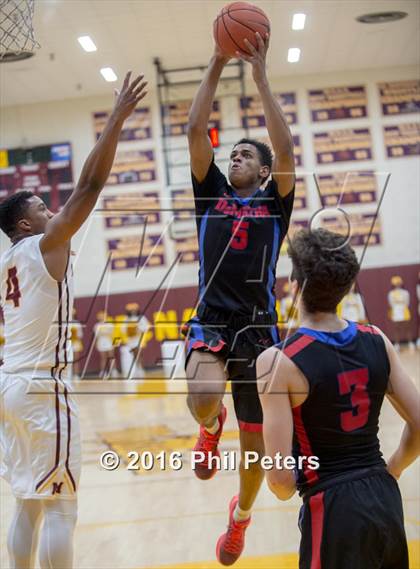 Thumbnail 2 in DeMatha @ Bishop McNamara photogallery.