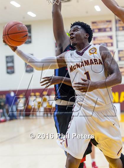 Thumbnail 1 in DeMatha @ Bishop McNamara photogallery.