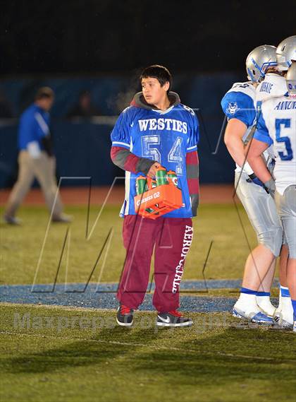 Thumbnail 1 in Staples vs. West Haven (CIAC Class LL Quarterfinal) photogallery.