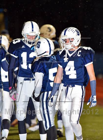 Thumbnail 3 in Staples vs. West Haven (CIAC Class LL Quarterfinal) photogallery.