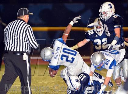 Thumbnail 2 in Staples vs. West Haven (CIAC Class LL Quarterfinal) photogallery.