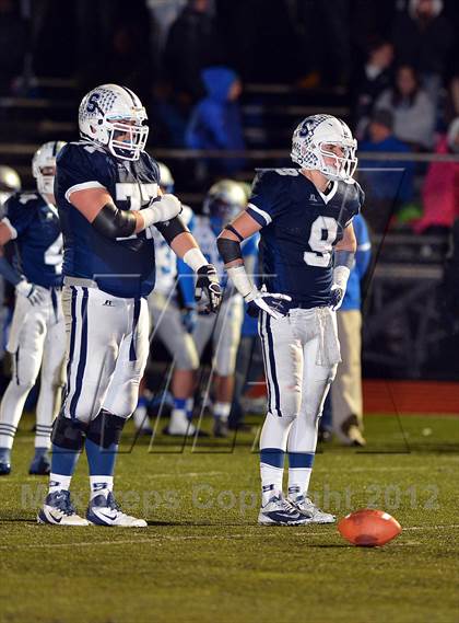 Thumbnail 3 in Staples vs. West Haven (CIAC Class LL Quarterfinal) photogallery.