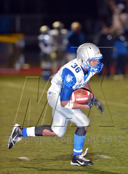 Thumbnail 3 in Staples vs. West Haven (CIAC Class LL Quarterfinal) photogallery.