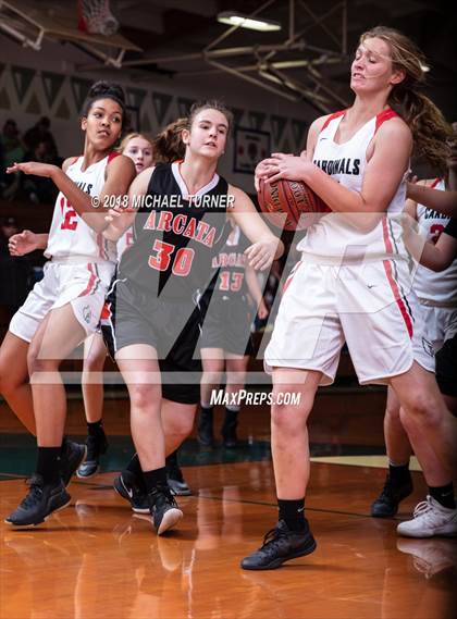 Thumbnail 3 in Corning vs. Arcata photogallery.