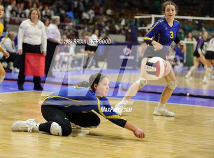 Thumbnail 3 in McClave vs. Weldon Valley (CHSAA 1A Round 2) photogallery.