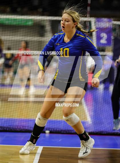 Thumbnail 3 in McClave vs. Weldon Valley (CHSAA 1A Round 2) photogallery.