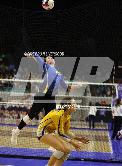 Thumbnail 2 in McClave vs. Weldon Valley (CHSAA 1A Round 2) photogallery.