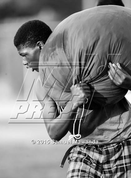 Thumbnail 1 in El Camino Real @ Kennedy photogallery.