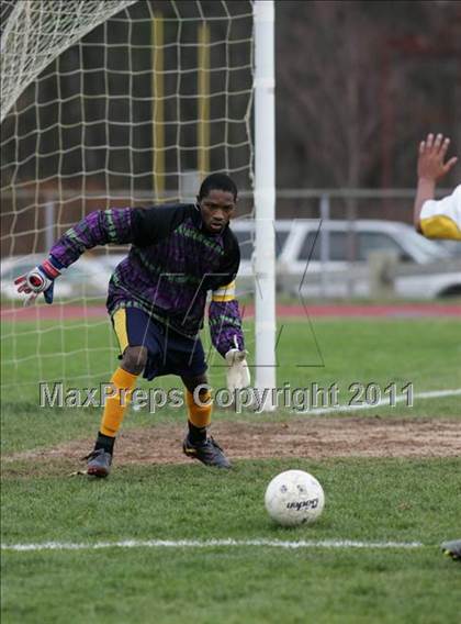 Thumbnail 2 in Whitney Tech @ Ellington (CIAC Class M 1st Round)  photogallery.