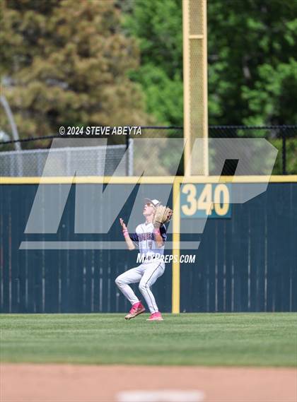 Thumbnail 2 in Cherokee Trail vs. Regis Jesuit (CHSAA 5A Second Round) photogallery.