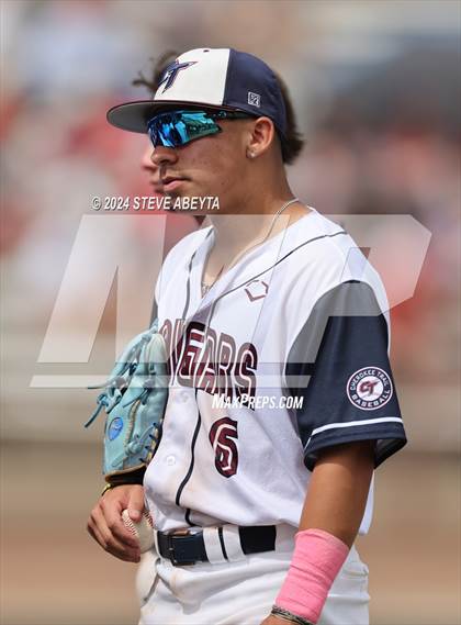 Thumbnail 1 in Cherokee Trail vs. Regis Jesuit (CHSAA 5A Second Round) photogallery.