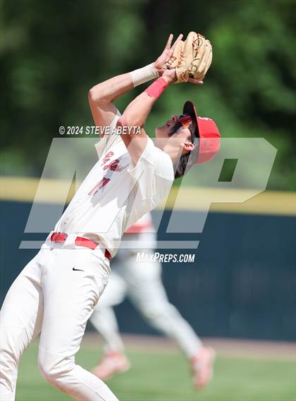 Thumbnail 2 in Cherokee Trail vs. Regis Jesuit (CHSAA 5A Second Round) photogallery.