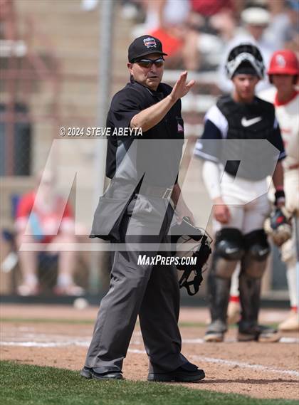 Thumbnail 2 in Cherokee Trail vs. Regis Jesuit (CHSAA 5A Second Round) photogallery.