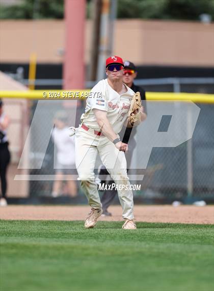 Thumbnail 3 in Cherokee Trail vs. Regis Jesuit (CHSAA 5A Second Round) photogallery.