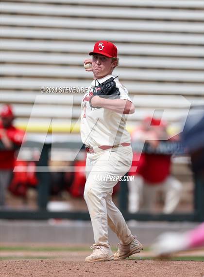 Thumbnail 2 in Cherokee Trail vs. Regis Jesuit (CHSAA 5A Second Round) photogallery.
