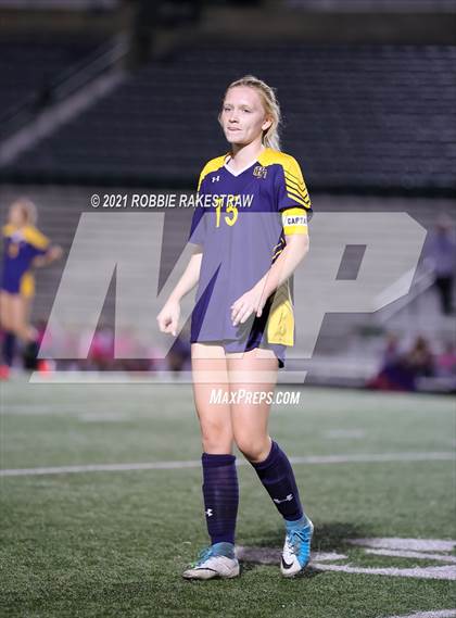 Thumbnail 3 in Midlothian vs. Highland Park (UIL 5A Quarterfinal Playoff) photogallery.