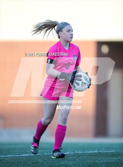 Thumbnail 2 in Midlothian vs. Highland Park (UIL 5A Quarterfinal Playoff) photogallery.