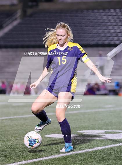 Thumbnail 1 in Midlothian vs. Highland Park (UIL 5A Quarterfinal Playoff) photogallery.