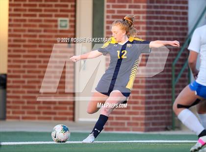 Thumbnail 1 in Midlothian vs. Highland Park (UIL 5A Quarterfinal Playoff) photogallery.